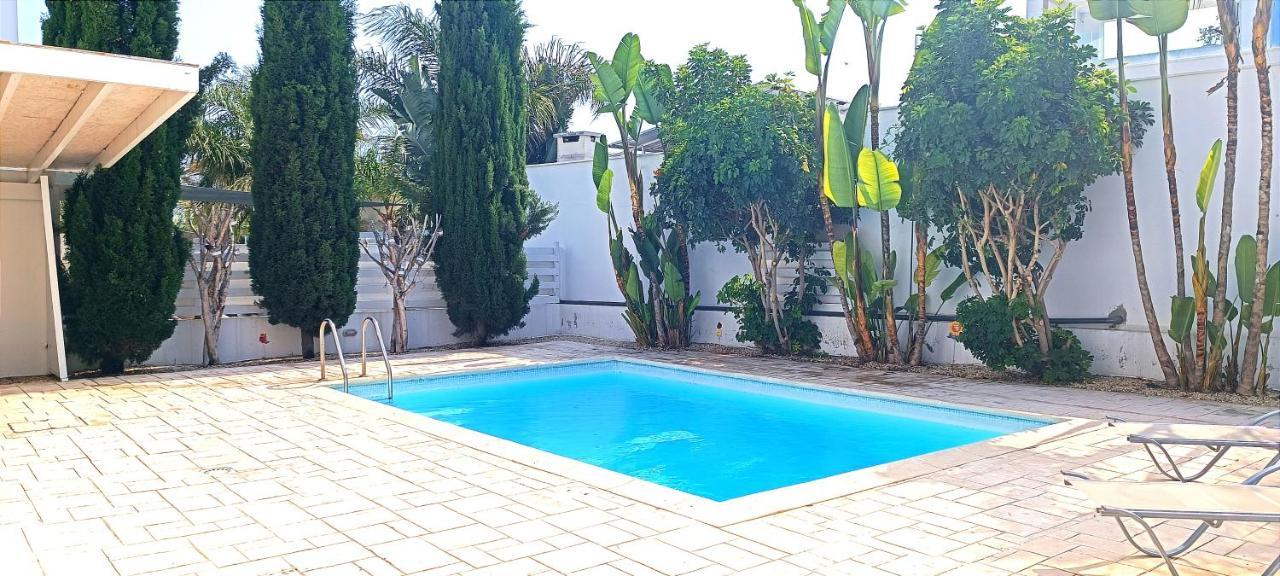 Colonial Villa 32 Perivolia Exterior photo